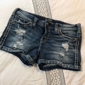 Silver AIKO W32 Mid Short